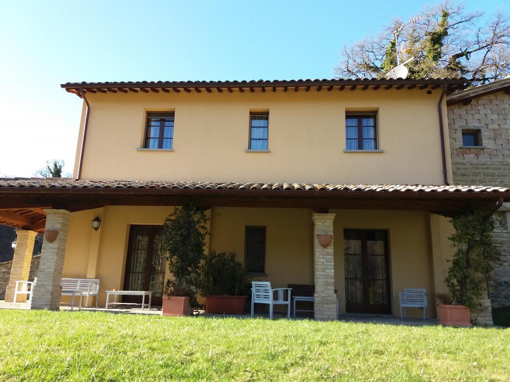 Agriturismo Ca' Montioni Casa de hóspedes Mercatello sul Metauro Exterior foto